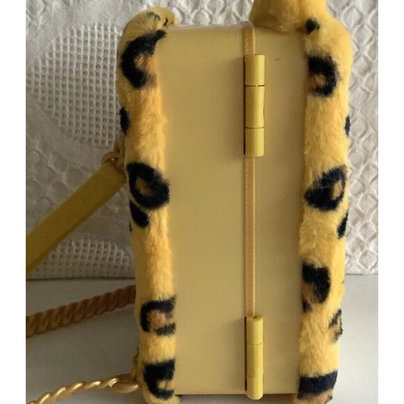 Na! Na! Na! Surprise Jennel Jaguar 3-in-1 Fuzzy Backpack Only EUC - Picture 4 of 7